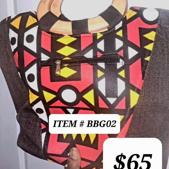 Ladies hand bags - Picture 1 of 5